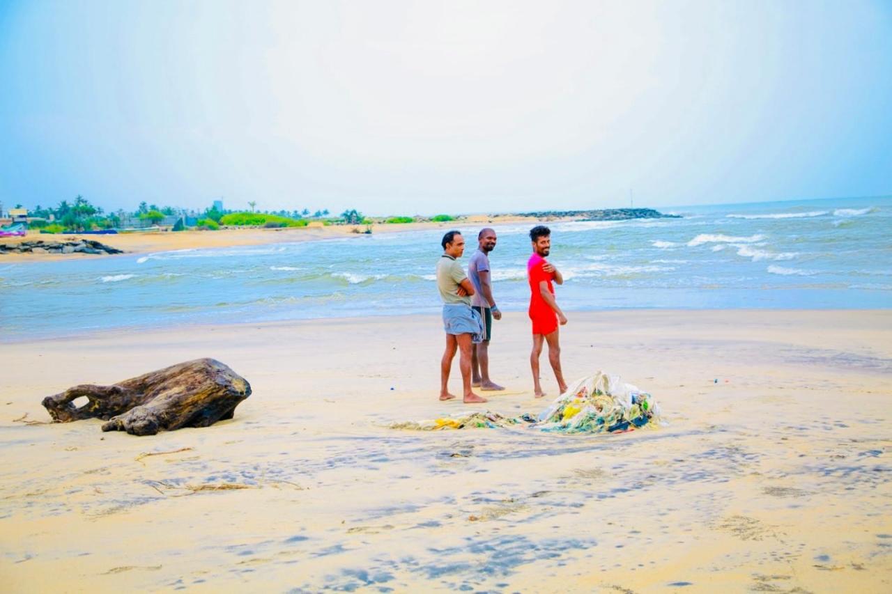 Maha Oya Lodge Wayikkal Esterno foto